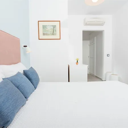 Alkyon Apartment *